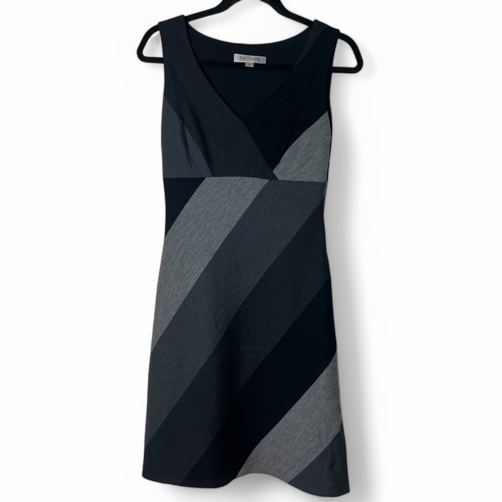 Kay Unger - Women’s A-Line Dress 100% Wool V-Neck Black & Gray Stripe - Sz. 4